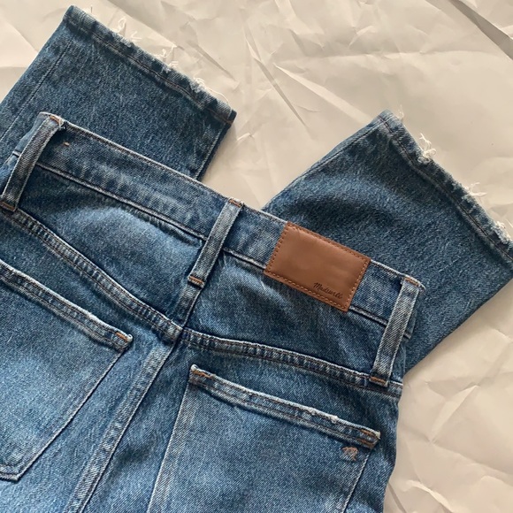 Classic Straight Jeans (fits a bit large) - Picture 7 of 10